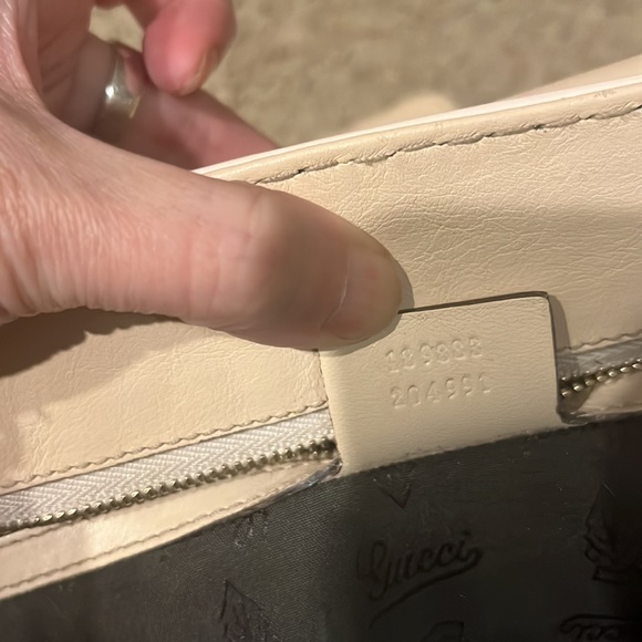 COPY - $4000 Authentic Gucci Dionysus Cruise Limited Edition Python Satchel 18”… - Picture 15 of 16